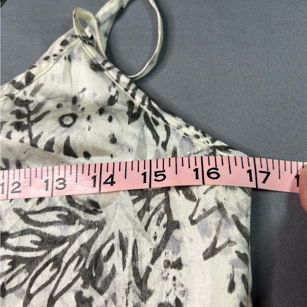 Michelle Jonas Gray and White Silk Midi Length Dress NWT - Picture 9 of 9
